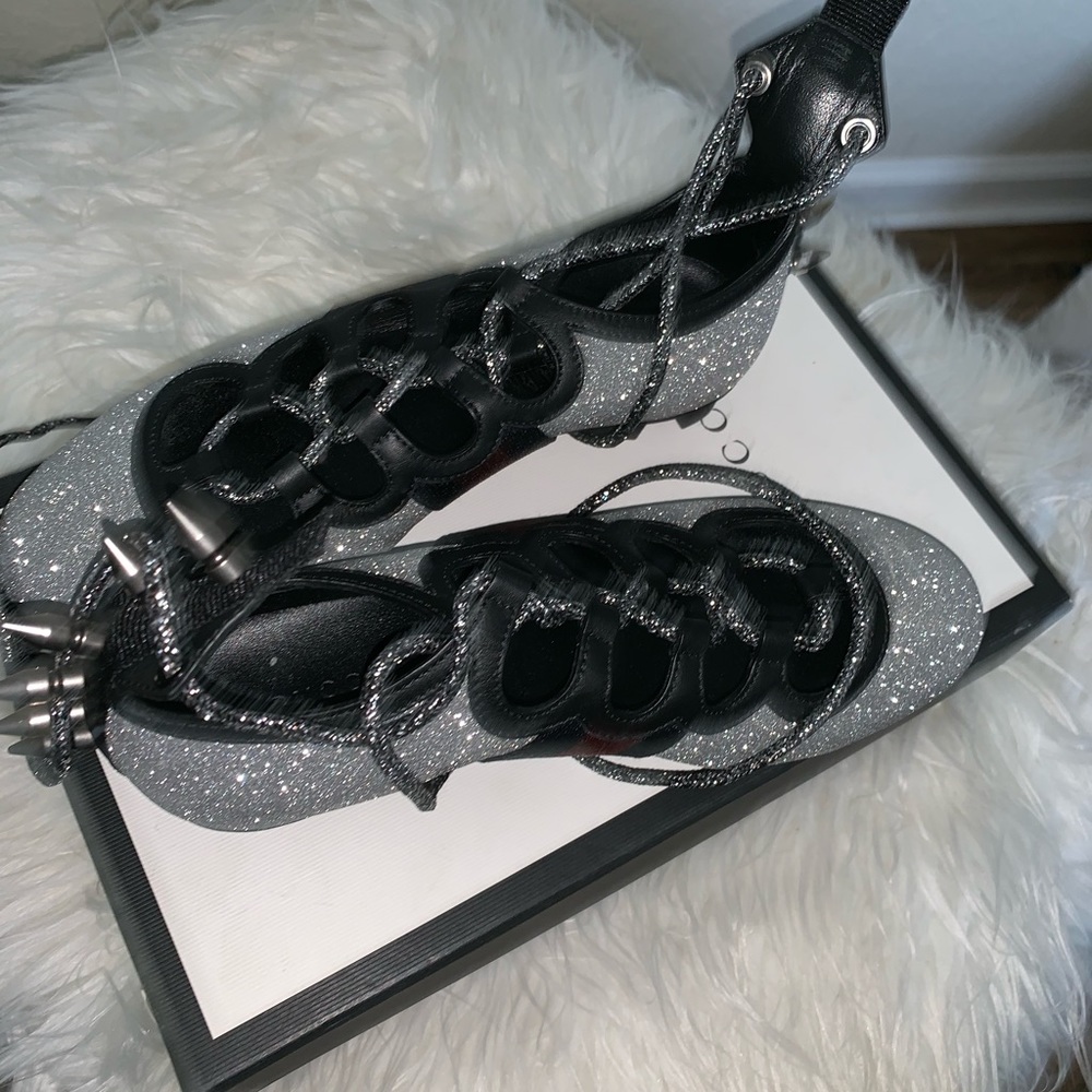 Gucci shoes - Picture 2 of 3